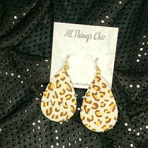 Leopard print leatherette teardrop earrings